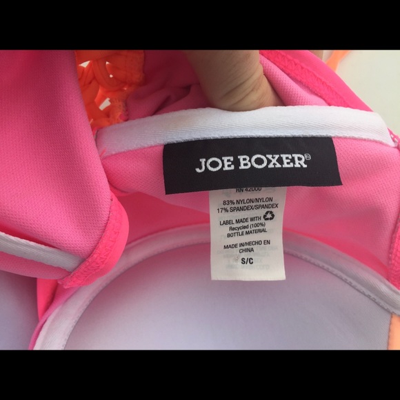 Bikini - Picture 4 of 4